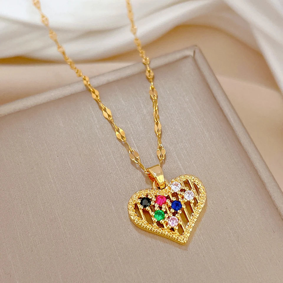 Collier coeur, papillon