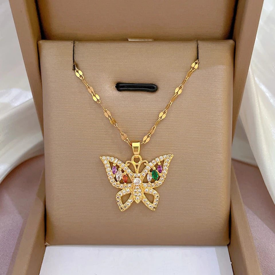 Collier coeur, papillon