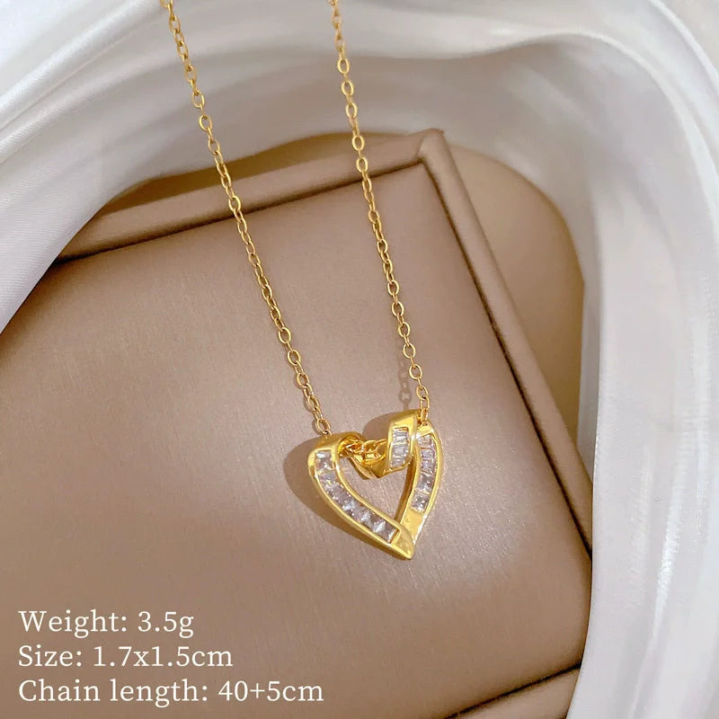 Chaine Papillon jaune doré