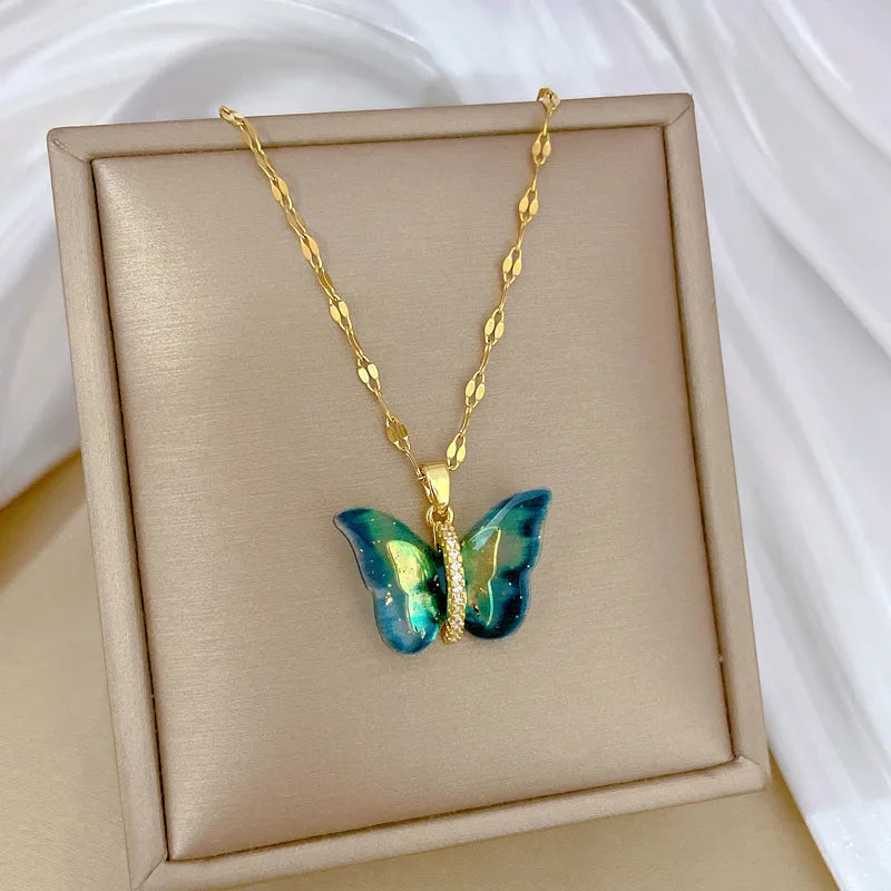 Collier coeur, papillon